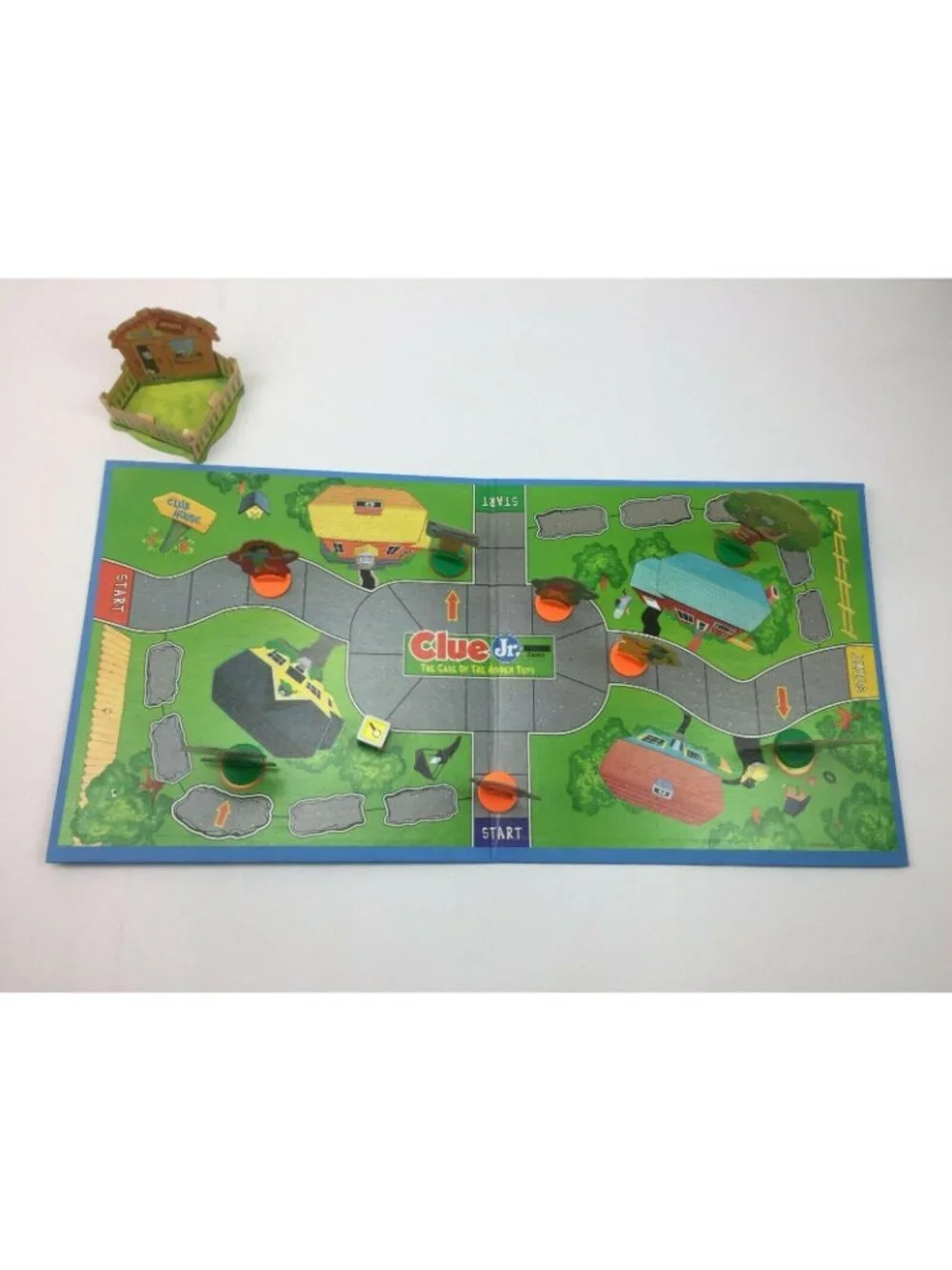 Clue Jr Case of The Hidden Toys by Parker Brothers 1995 Replacement Pieces